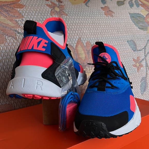 NIKE Men’s AIR HUARACHE DRIFT
BLUE NEBULA/BLACK
AH7334 403 Sneakers Athletic - Picture 10 of 16